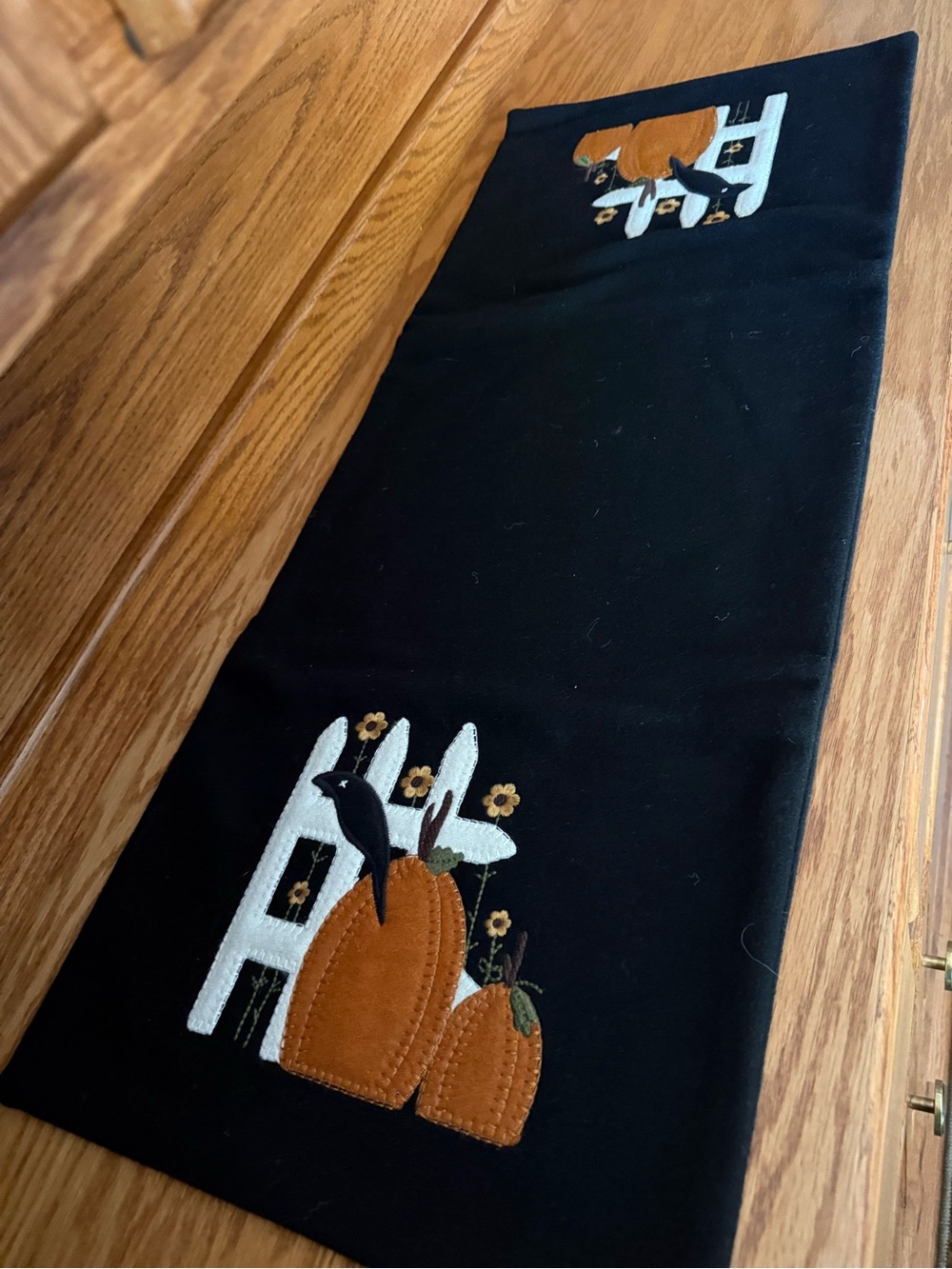 Pumpkin/Fall Decor Tablerunner